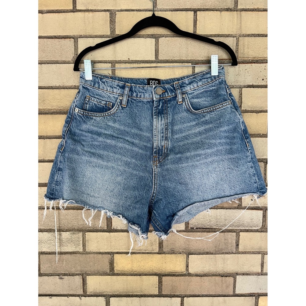 BDG Urban Outfitters High Rise Raw Hem Denim Shorts Medium Wash Size 30